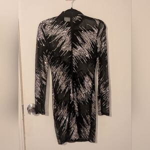 Silver And Black Sequined Sheer Mini Dress Sz Medium By Magnolia